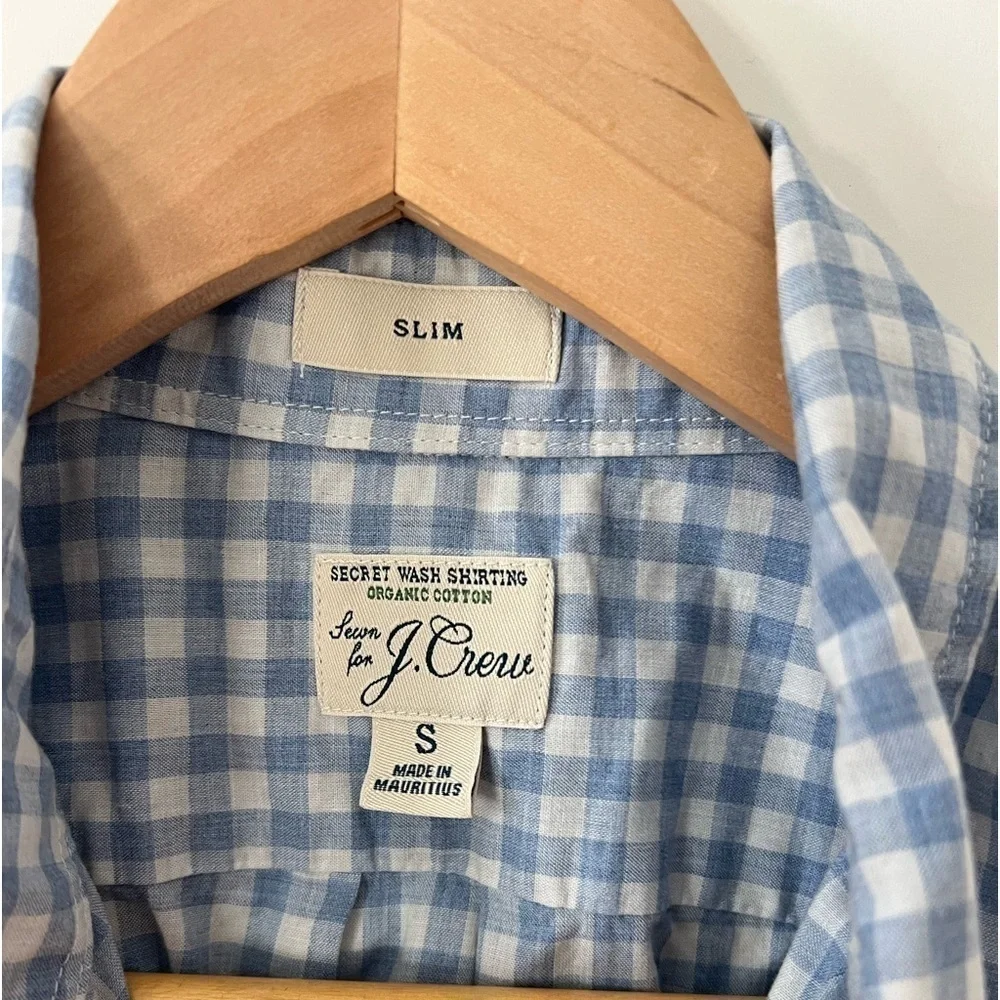 J. Crew blue  gingham pattern Wash Organic Cotton button Down Shirt Size S